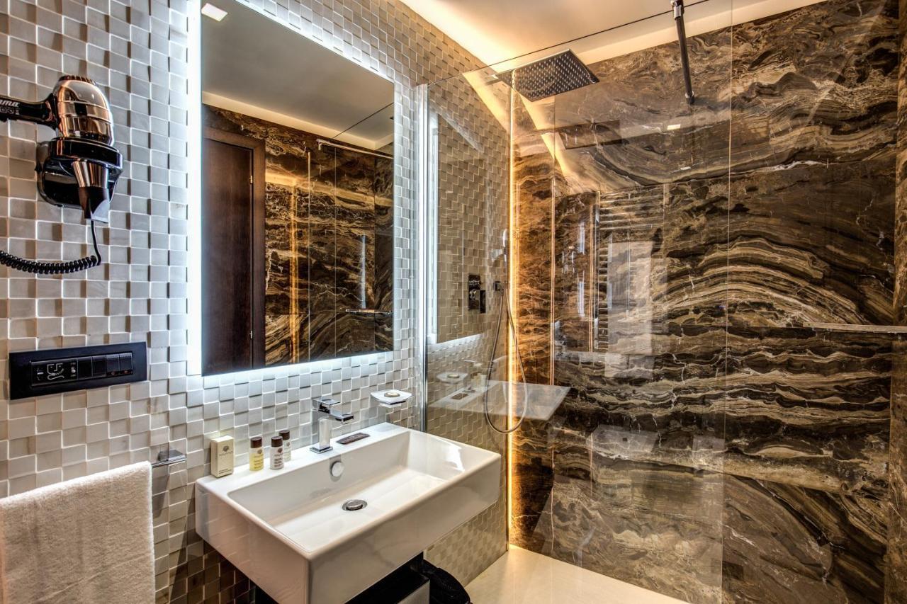 Prassede Palace Hotel 4*